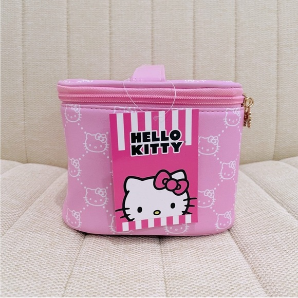 NEW Hello Kitty spa bundle set | makeup bag, spa headband, glass‎ nail file - Picture 7 of 9